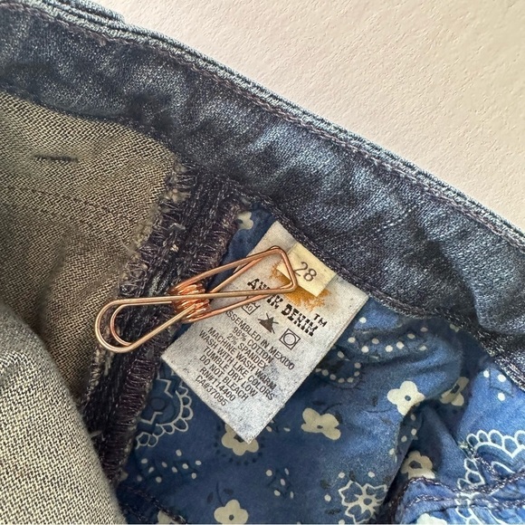 Antik Jeans Size 28 Y2K Embroidered Pocket - Picture 11 of 15